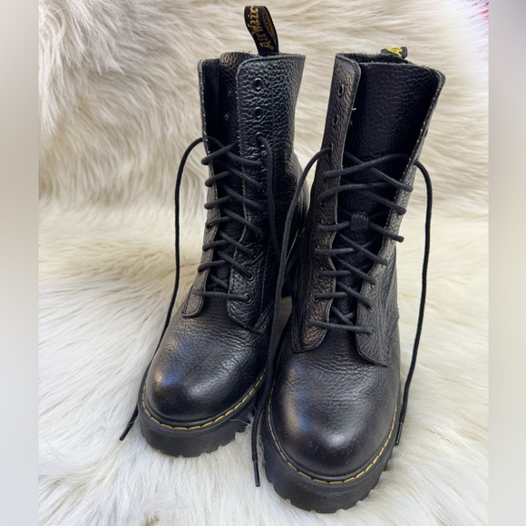 Dr. Martens Kendra Boot 10 eye Lace Up Black Healed Booties - Picture 2 of 8